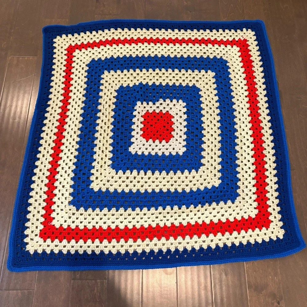 Vtg Patriotic Blanket Handmade Crochet Granny Square 42